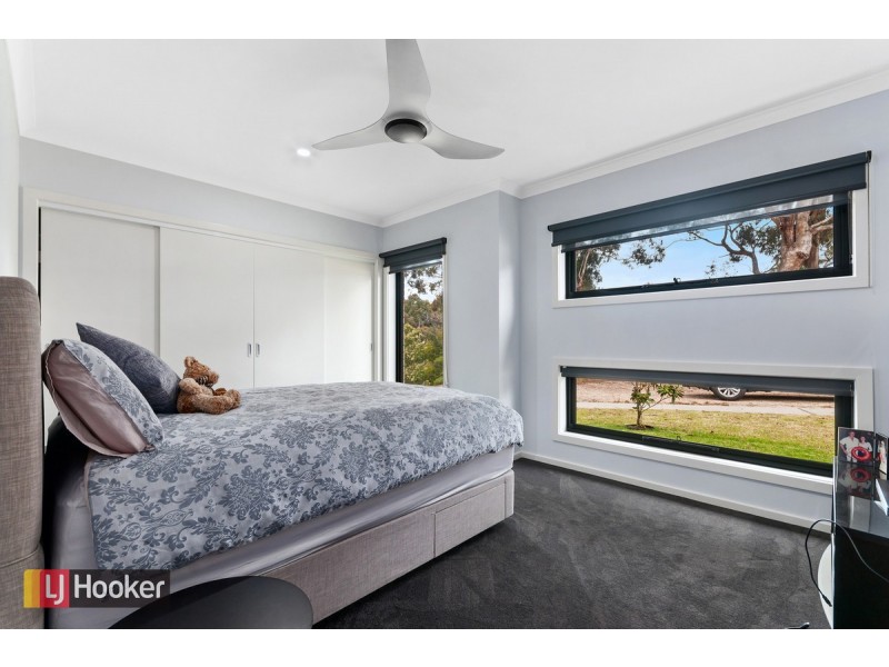 85 Albatross Road, Kalimna VIC 3909