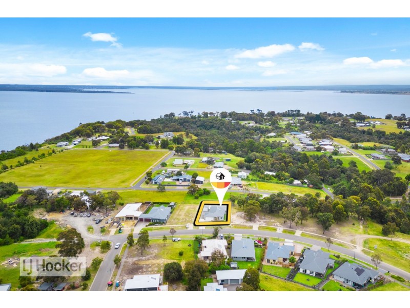 154 Kings Cove Boulevard, Metung VIC 3904