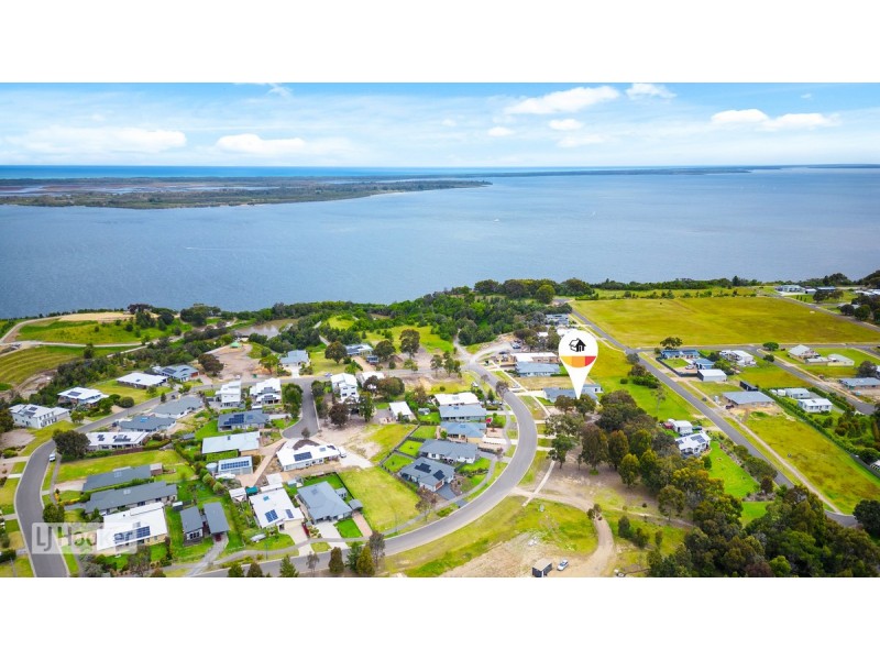 154 Kings Cove Boulevard, Metung VIC 3904