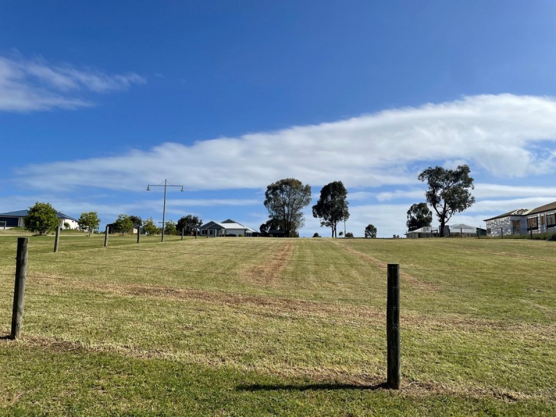 2 Kempton Grove, Metung VIC 3904