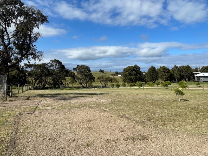 2 Kempton Grove, Metung VIC 3904