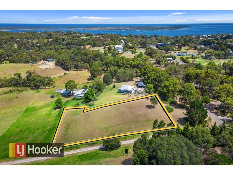 12 Brookers Court, Metung VIC 3904