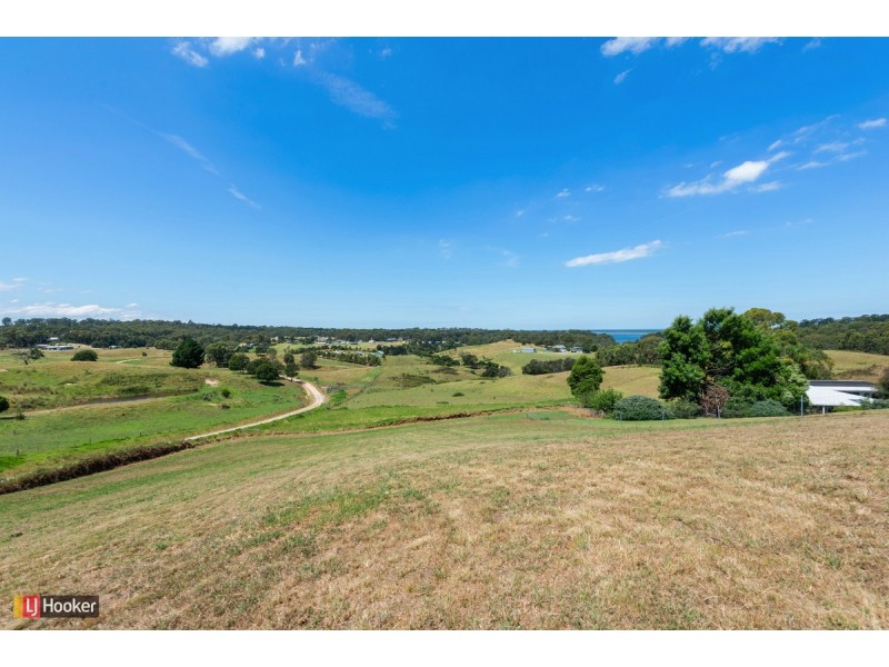 12 Brookers Court, Metung VIC 3904