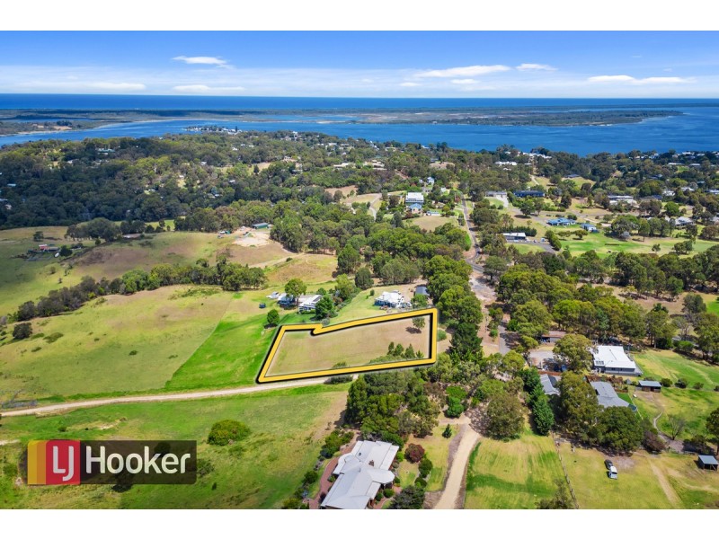 12 Brookers Court, Metung VIC 3904