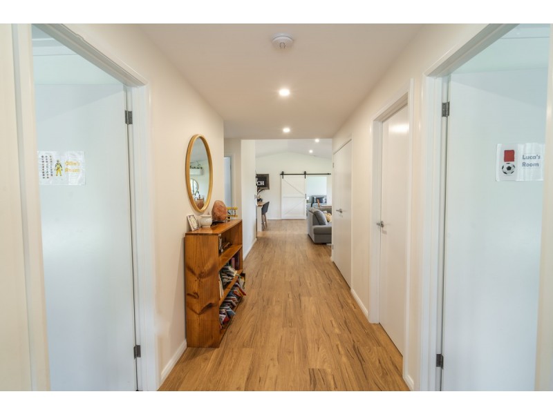 190 Baades Road, Lakes Entrance VIC 3909