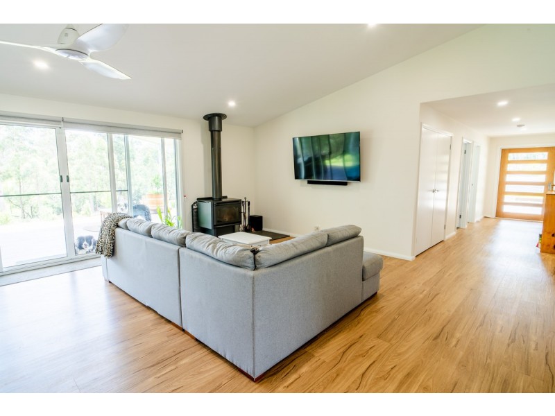 190 Baades Road, Lakes Entrance VIC 3909