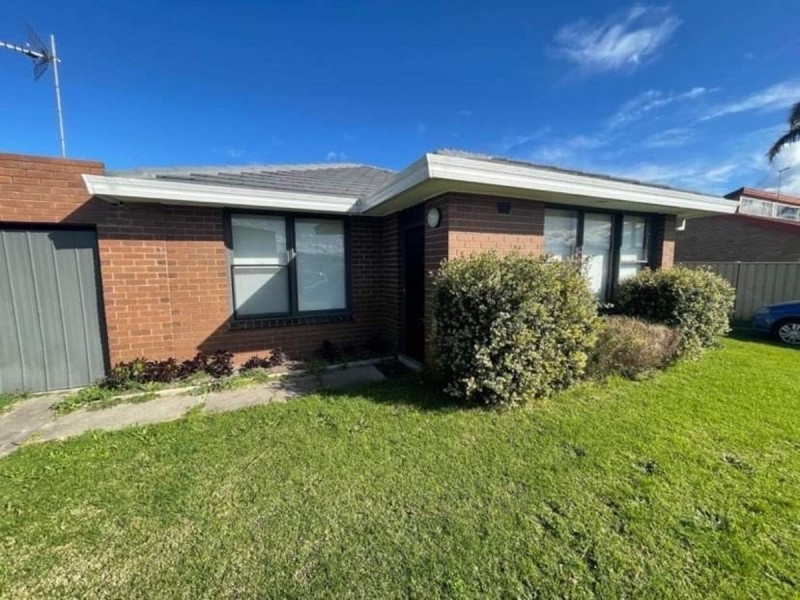 4/28 Rowe Street, Lakes Entrance VIC 3909