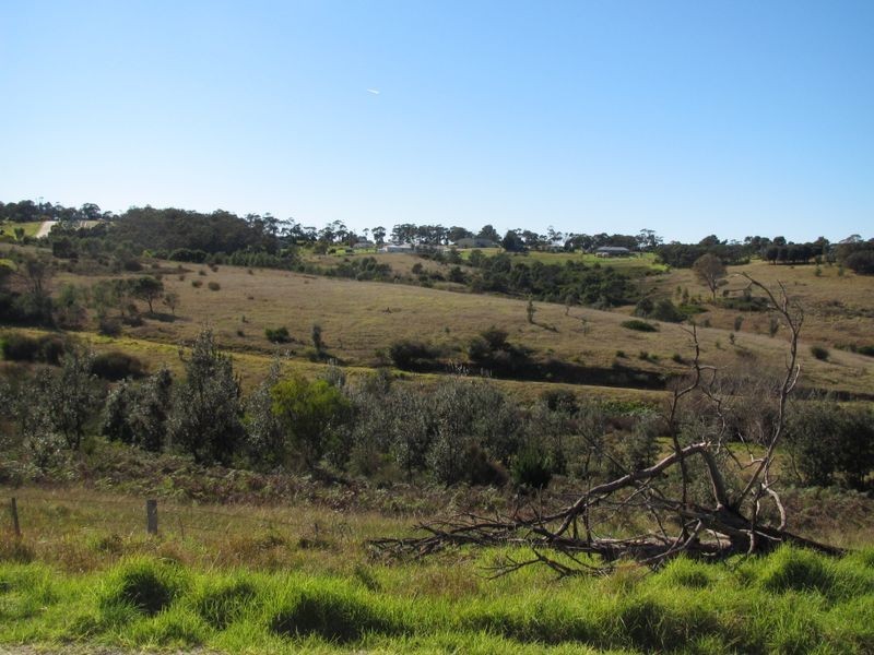 35 Outlook Avenue, Lakes Entrance VIC 3909