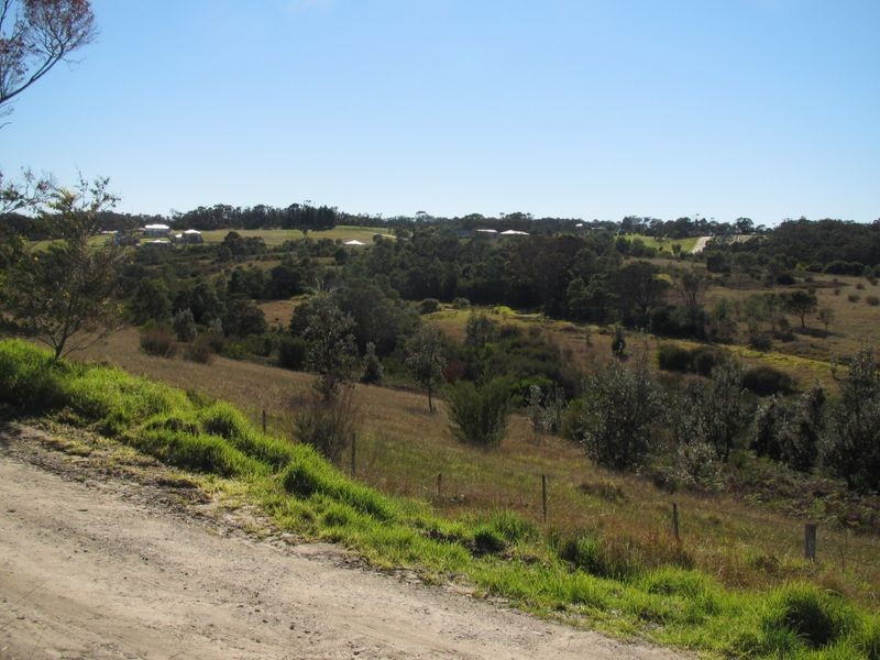 35 Outlook Avenue, Lakes Entrance VIC 3909