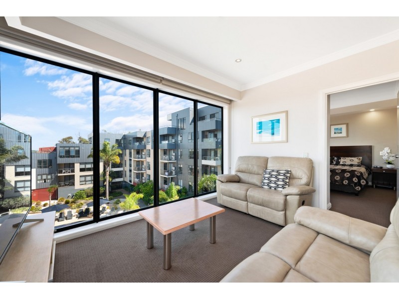 318/1 Esplanade, Lakes Entrance VIC 3909