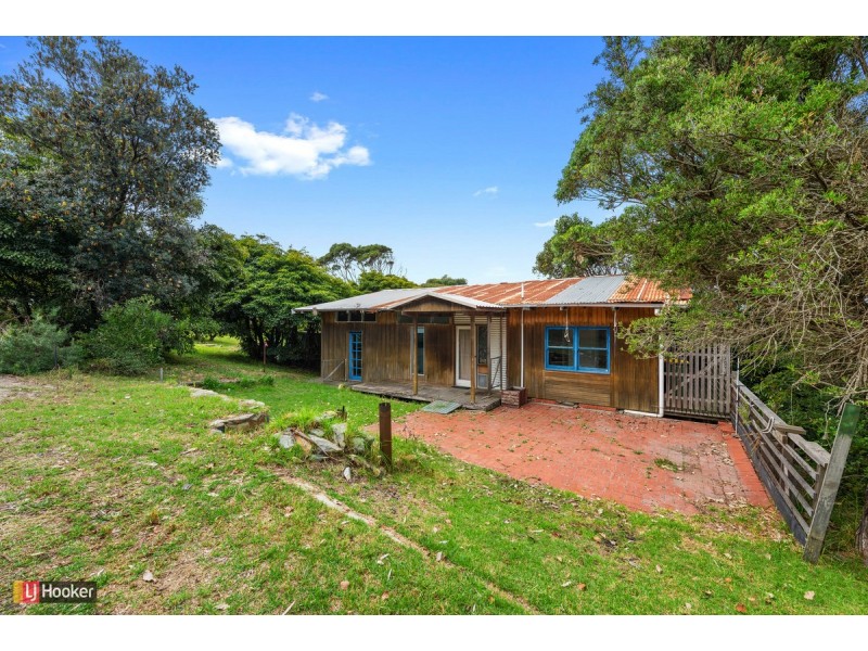 4 Flounder Road, Lake Tyers Beach VIC 3909