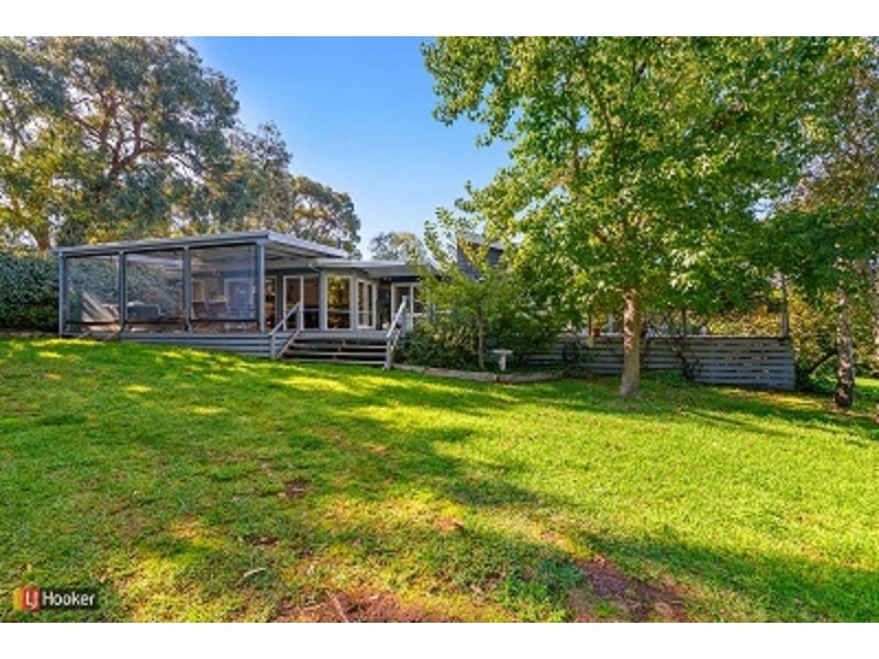 9 Lake King Place, Metung VIC 3904