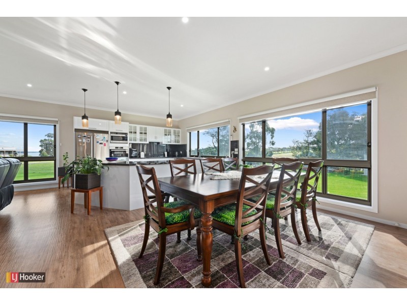 2 Matthew Avenue, Metung VIC 3904