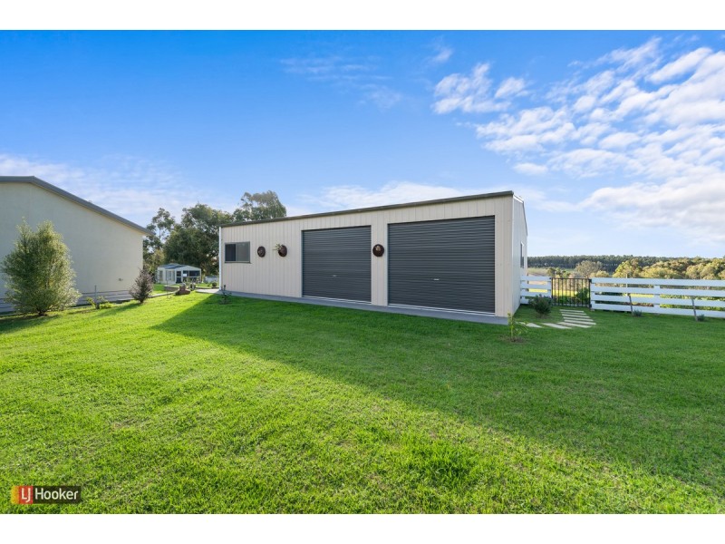 2 Matthew Avenue, Metung VIC 3904