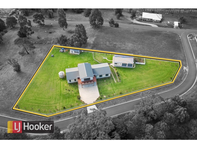 2 Matthew Avenue, Metung VIC 3904