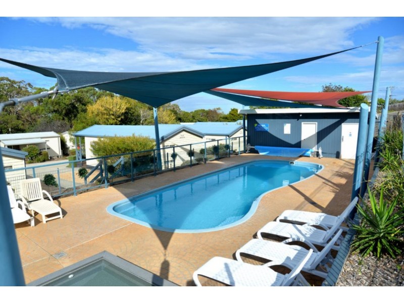 42/1 Mairburn Road, Metung VIC 3904