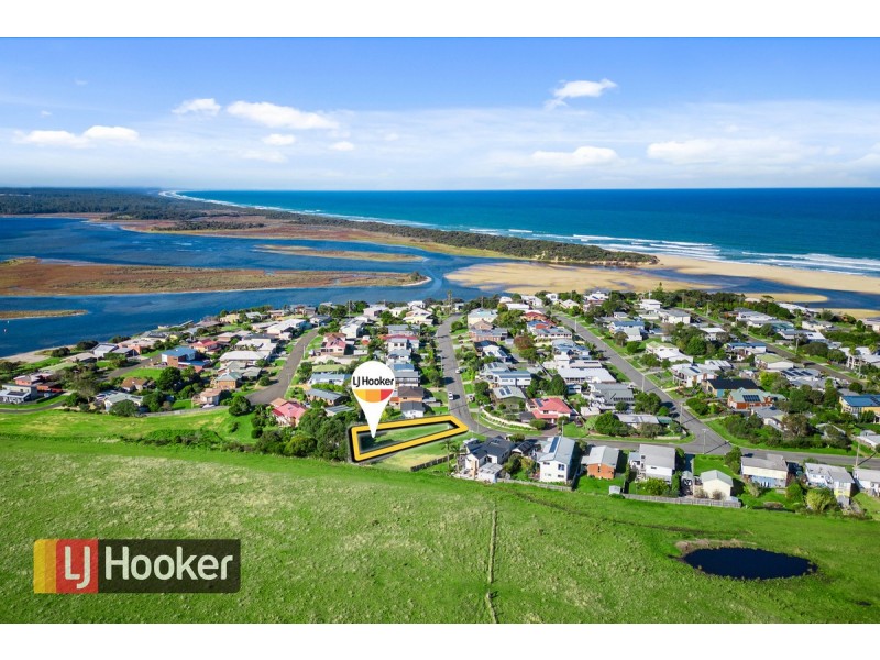 25 Outlook Drive, Lake Tyers Beach VIC 3909