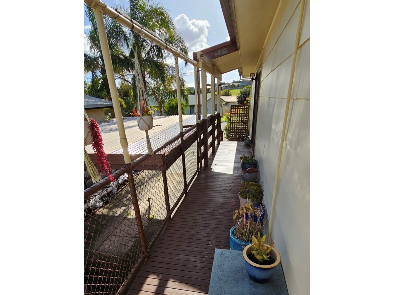 5 Tambo Court, Lakes Entrance VIC 3909