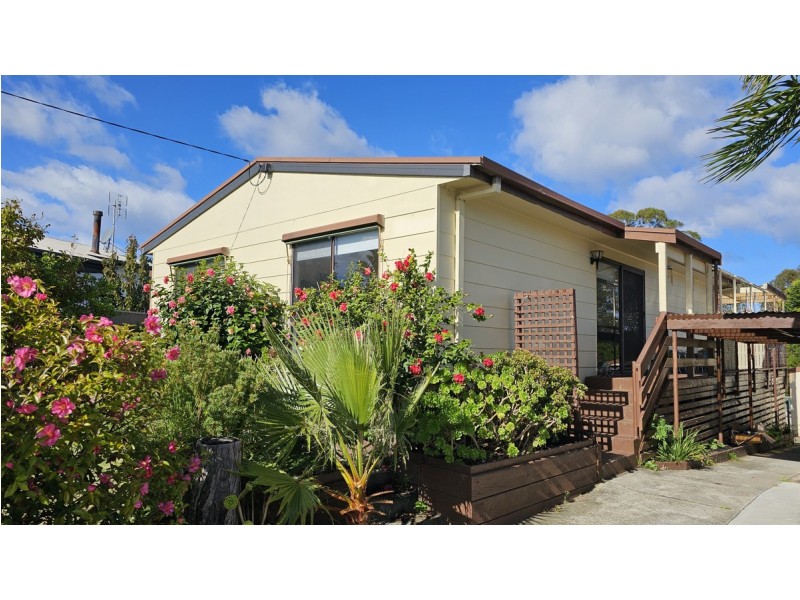 5 Tambo Court, Lakes Entrance VIC 3909