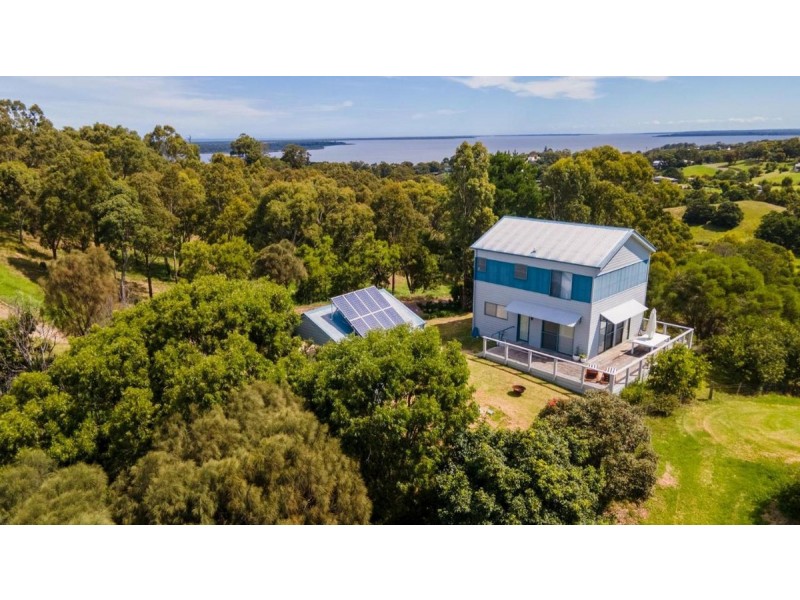 31 Moorhouse Street, Metung VIC 3904