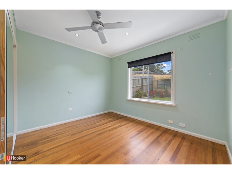 3 Hardie Street, Lakes Entrance VIC 3909