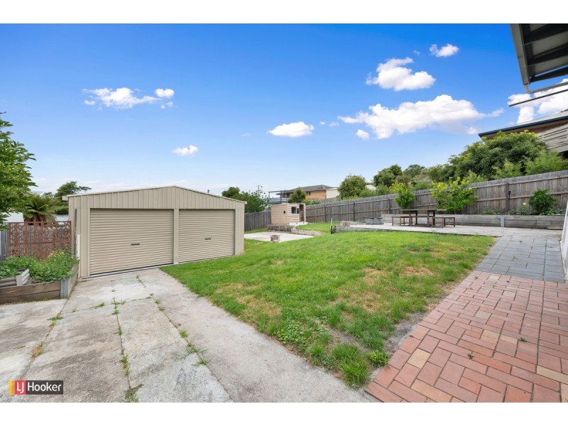 3 Hardie Street, Lakes Entrance VIC 3909