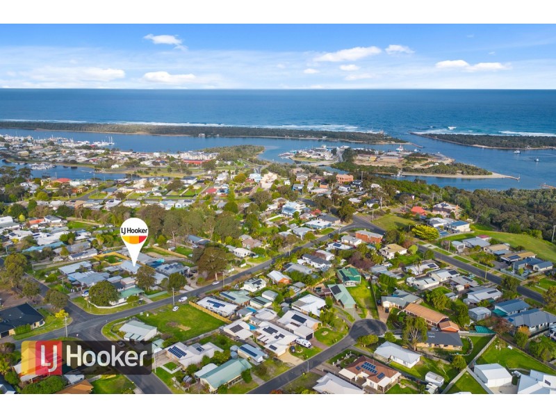 2/32 Point Road, Kalimna VIC 3909