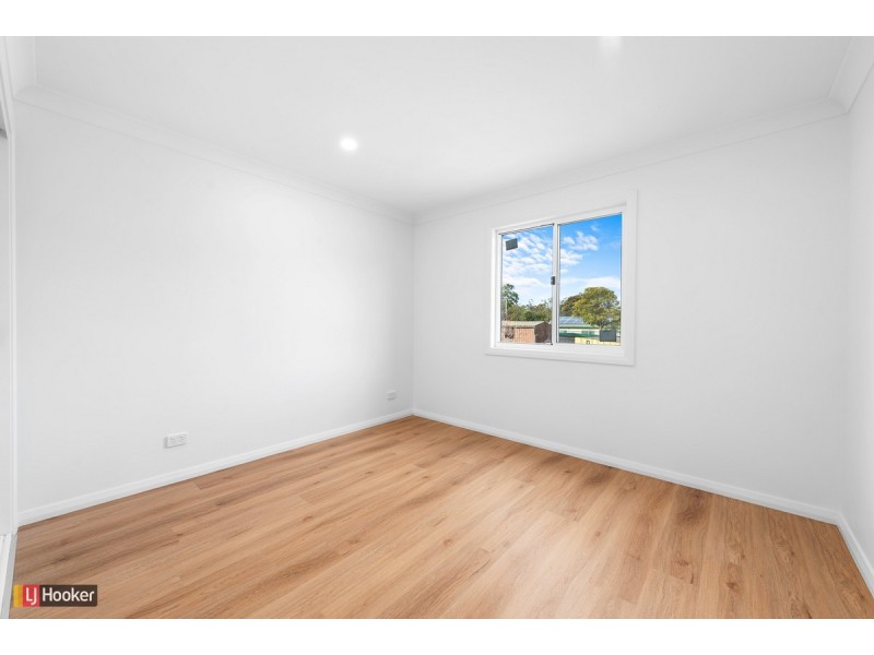 2/32 Point Road, Kalimna VIC 3909