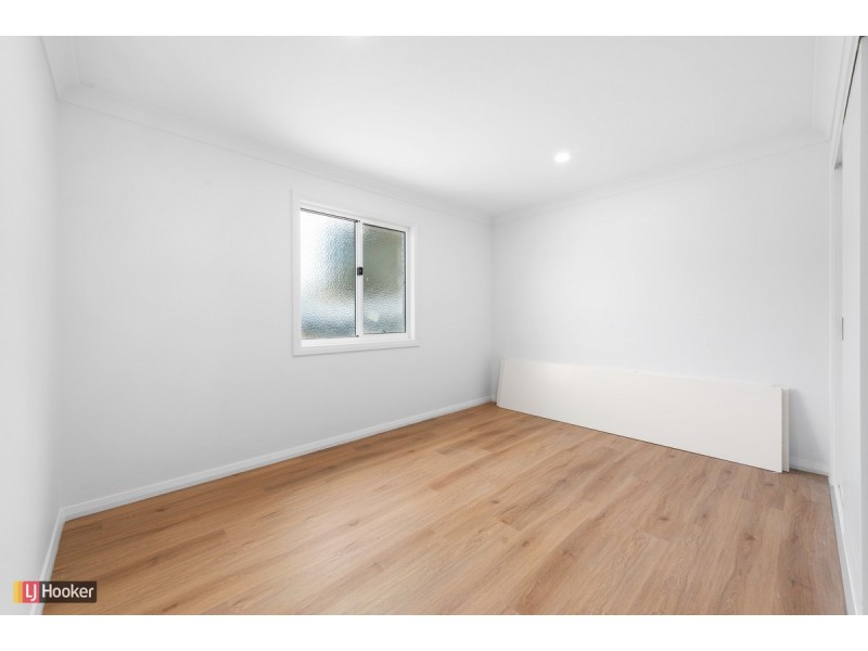 2/32 Point Road, Kalimna VIC 3909