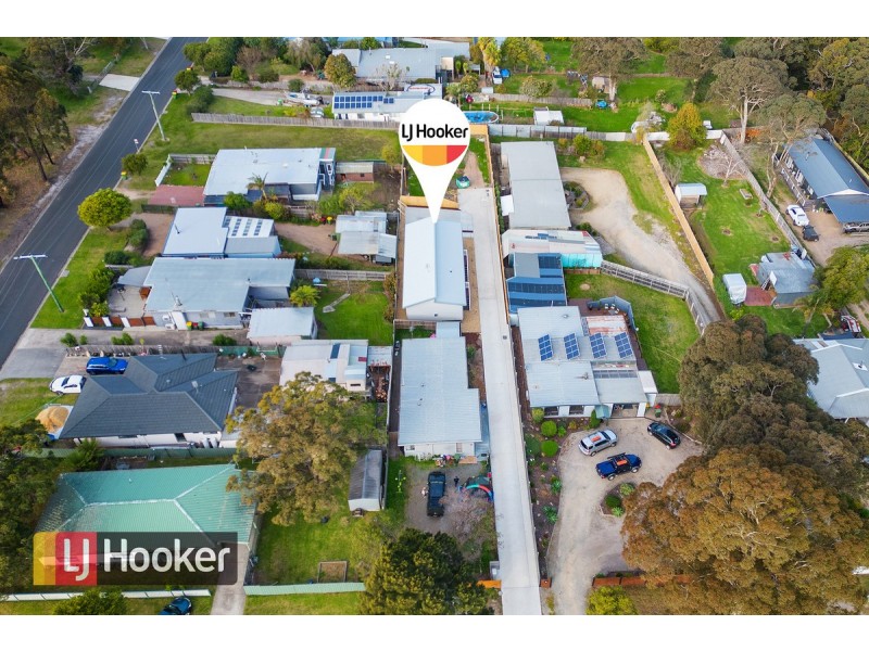 2/32 Point Road, Kalimna VIC 3909