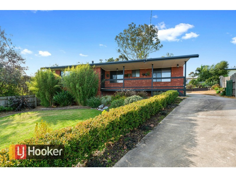 15 Ocean Court, Lakes Entrance VIC 3909