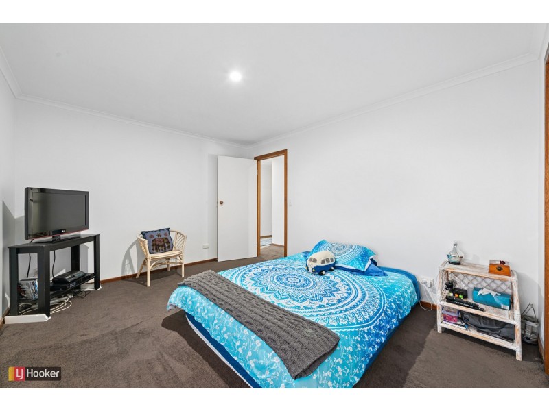 15 Ocean Court, Lakes Entrance VIC 3909