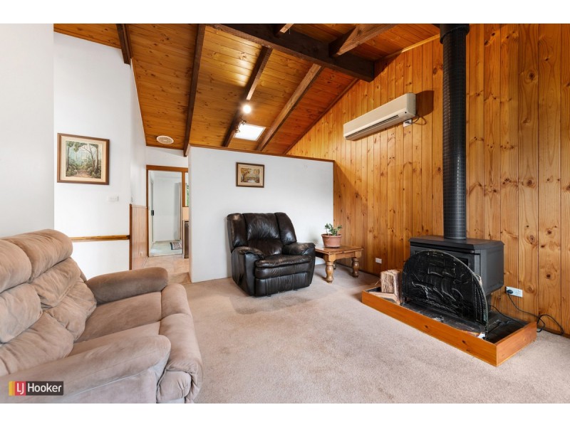 3 Hassett Road, Lakes Entrance VIC 3909