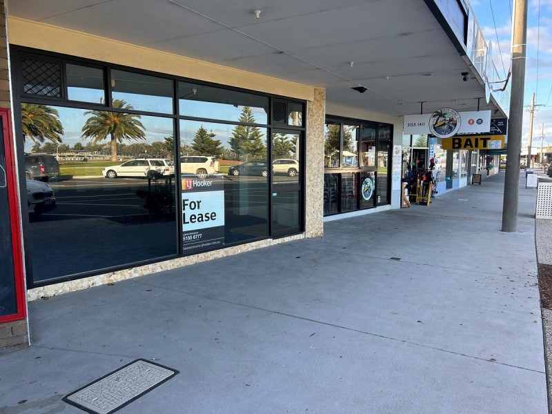 573 Esplanade, Lakes Entrance VIC 3909