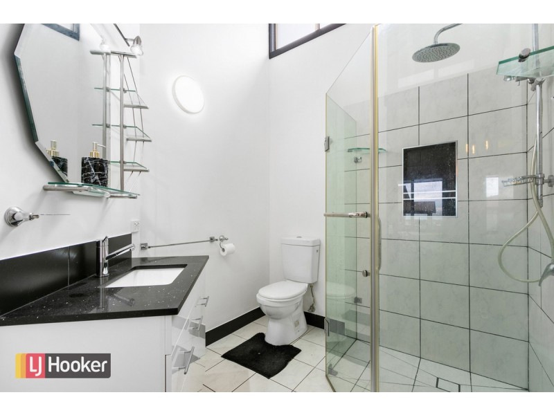 23 Periwinkle Drive, Lakes Entrance VIC 3909