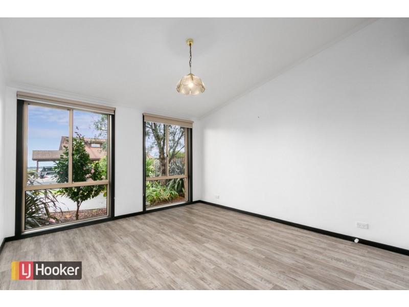 23 Periwinkle Drive, Lakes Entrance VIC 3909