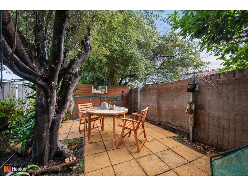 23 Periwinkle Drive, Lakes Entrance VIC 3909