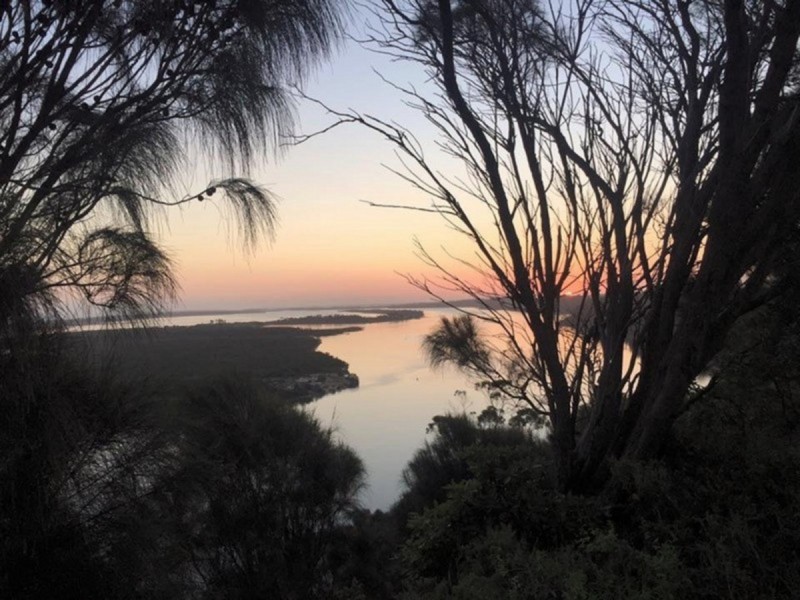 19 Lookout Road, Kalimna VIC 3909