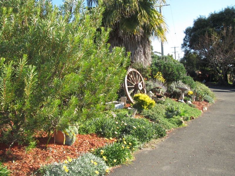 141 Hunters Lane, Lakes Entrance VIC 3909