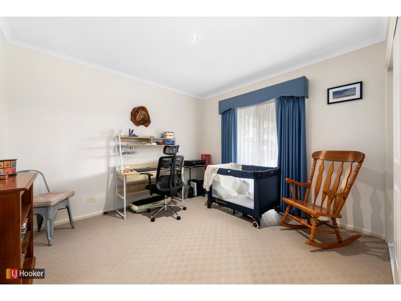 25 Tranquil Court, Lakes Entrance VIC 3909