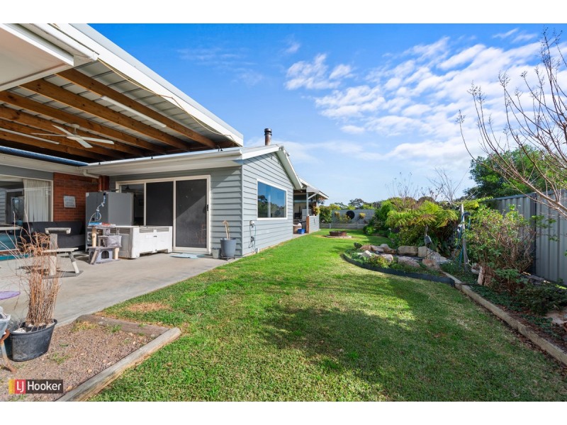 25 Tranquil Court, Lakes Entrance VIC 3909