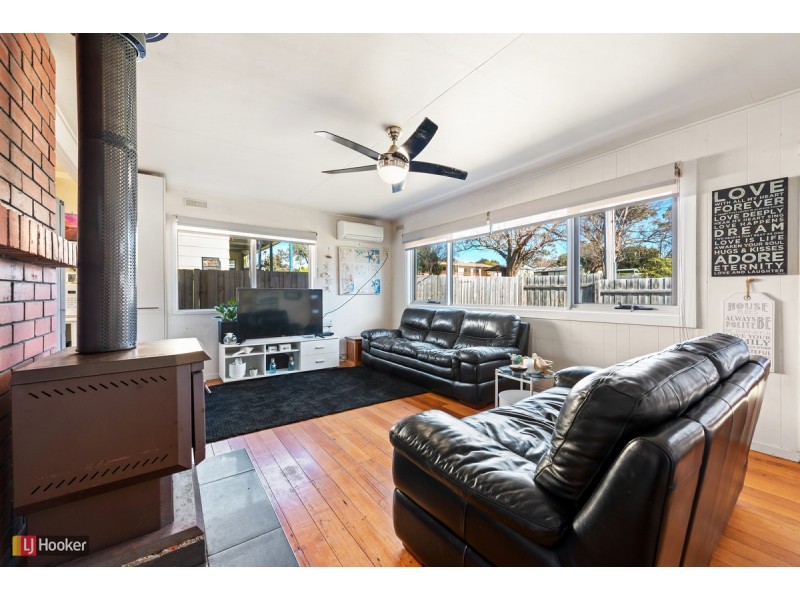 18 Bulmer Street, Lake Tyers Beach VIC 3909