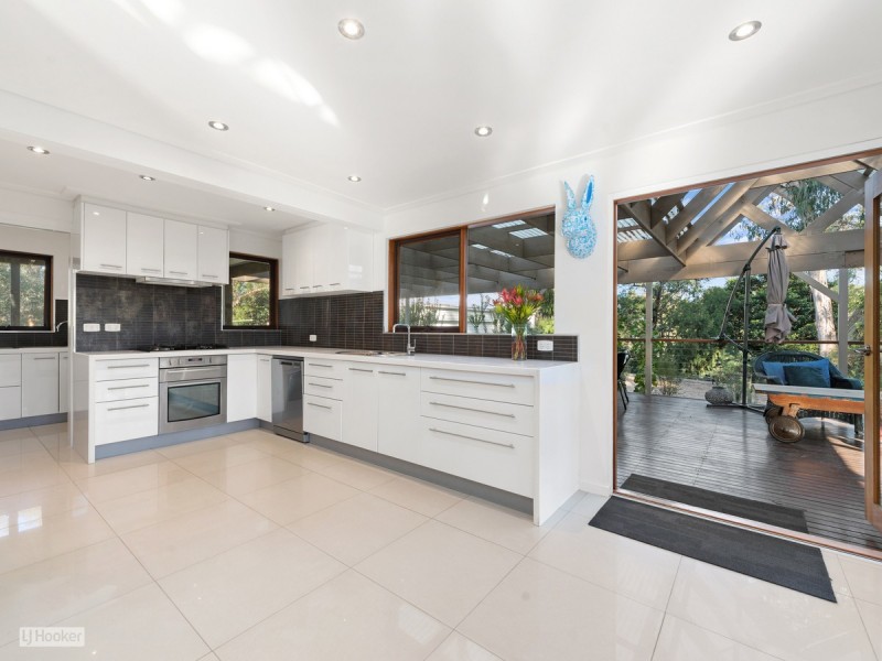 15 Heaths Road, Metung VIC 3904
