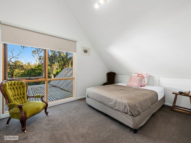 15 Heaths Road, Metung VIC 3904