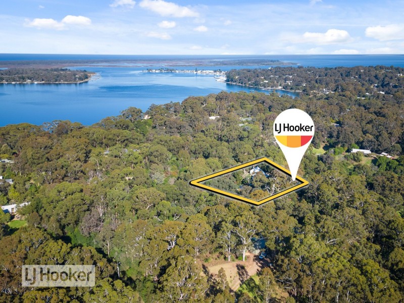 15 Heaths Road, Metung VIC 3904