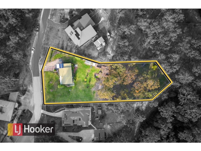 15 Secomb Close, Lakes Entrance VIC 3909