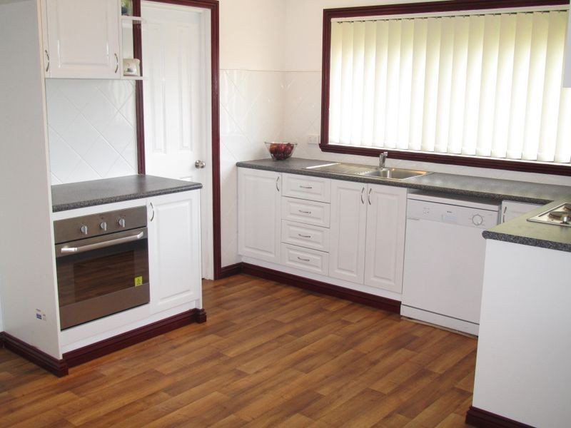 61 Golf Links Road, Lakes Entrance VIC 3909