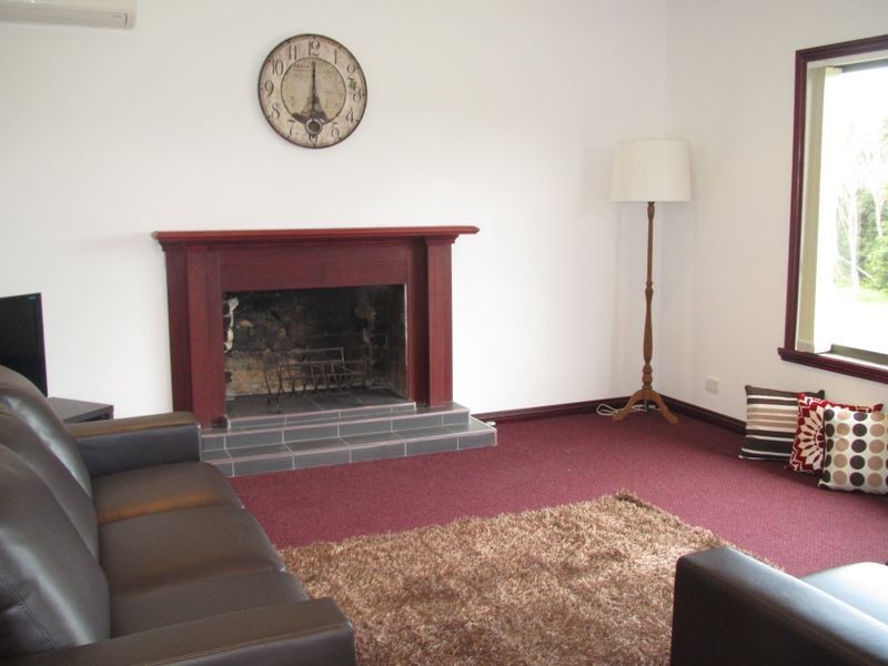 61 Golf Links Road, Lakes Entrance VIC 3909