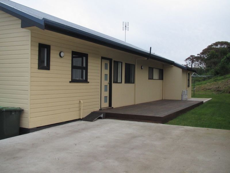 61 Golf Links Road, Lakes Entrance VIC 3909