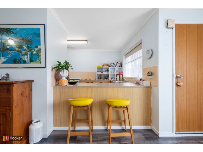 14/23 Alexandra Avenue, Kalimna VIC 3909